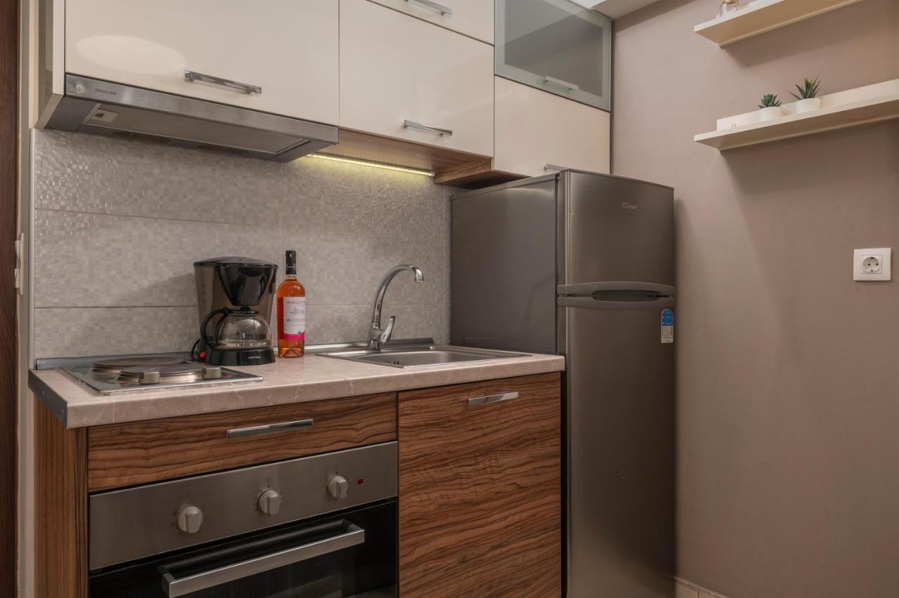 Apartamento Kolomvou New Building Flat Tesalónica Exterior foto